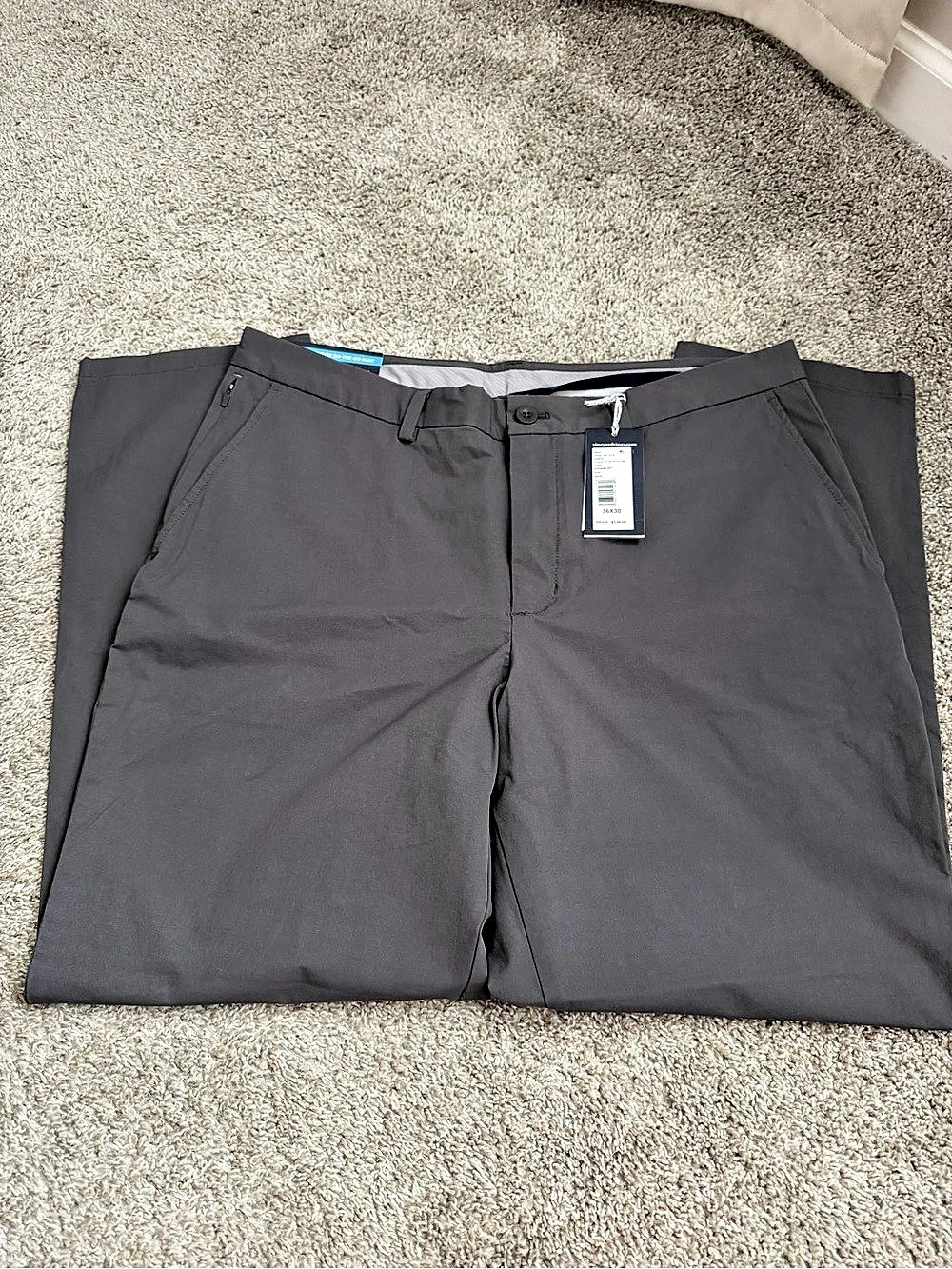 Vineyard Vines Straight Fit On-The-Go Pant Gray Waist 36